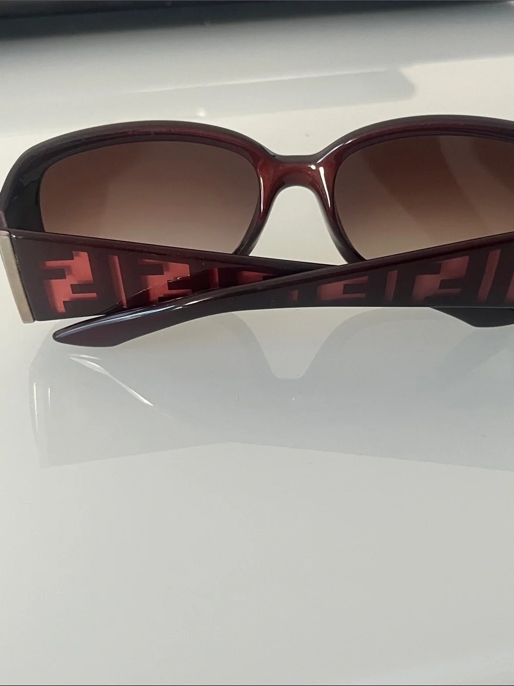 Fendi Fs5197 Sunglasses With Logo Brown Burgundy Square-rectangualr